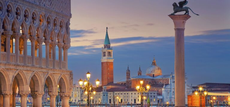 Plac św. Marka w Wenecji. Najpiękniejszy salon Europy