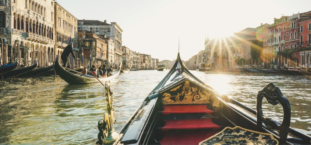 Włochy dla zakochanych - rejs gondolą w Wenecji 